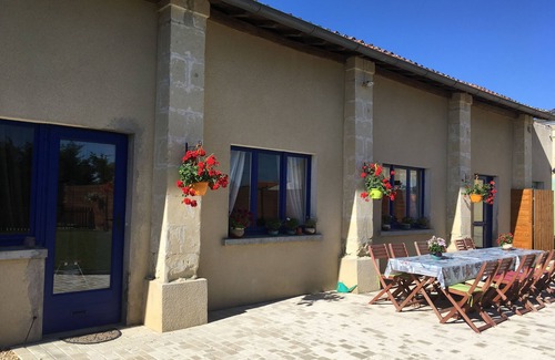 Argenton l'Eglise House | Perfect for a large gathering with family and friends - up to 14 people