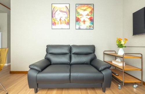 Sumida Villa | Perfect for Families and Groups, Spacious 197m2 Home with 8 BR & 3 BA, Up to 15 ppl with Parking and 3 Stations, Home suite Home Ryogoku