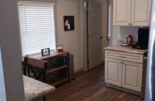 Gainesville Apartment | Perfect for Gator Games! Two Blocks Away from Ben Hill Griffin Stadium