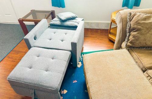 Billings House | Perfect for West End Shopping