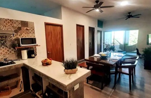 Downtown Cancun Apartment | Perfect Location CLOSEBY Gym groceries restaurants & lush park 10min from beach