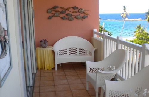 Bajura Apartment | Perfect Location, Excellent set up, walk to the beach and Fisherman Village