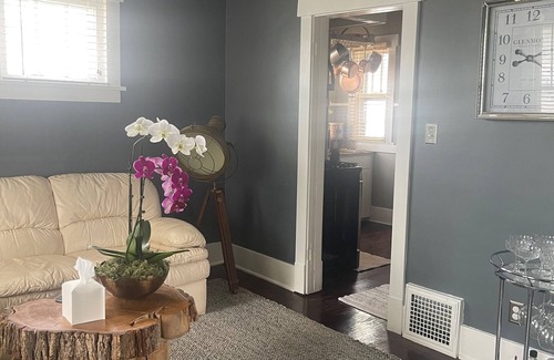 Aksarben - Elmwood Park House | Perfect Location In Midtown Omaha