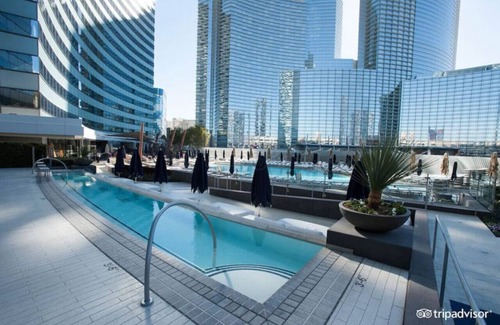 Las Vegas Strip Apartment | Perfect! Lux 1BR Suite at Vdara-15