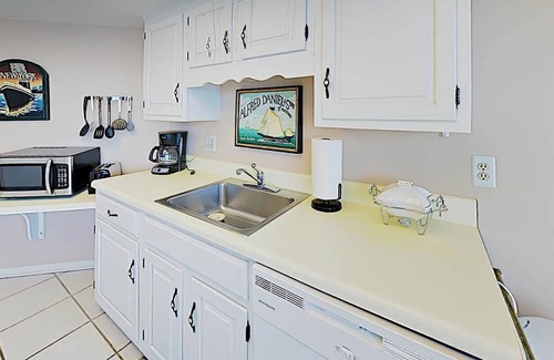 Myrtle Beach Condo | Perfect Oceanfront Condo Pool Private Balcony