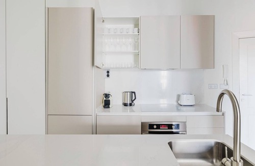 Palacio Apartment | Perfect Palacio 2BR w/Washer, Fully Furnished & Ready, by Blueground