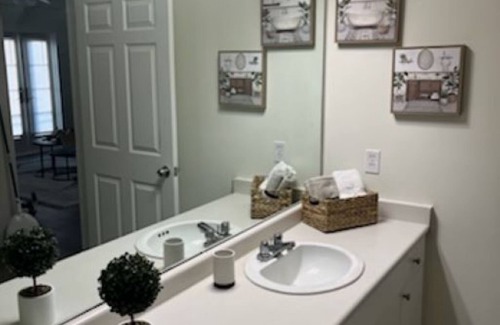 Lower Garden District Apartment | PERFECT PROXIMITY! It has everything you need!