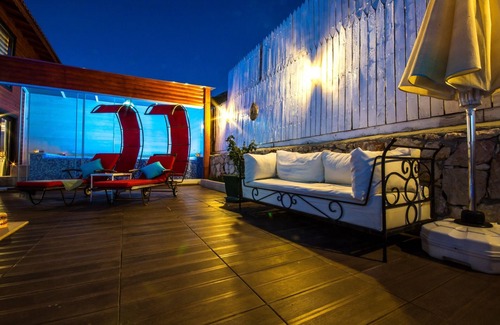 Islamlar Villa | Perfect Secluded Honeymoon Villa for Two, with Heated Outdoor and Indoor Pool