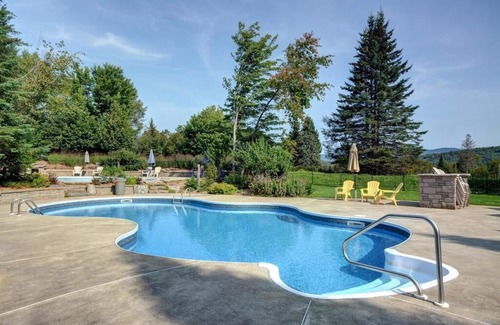 Mont-Tremblant Condo | Perfect Tremblant Location- Pool & Golf Course