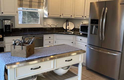 Charlestown House | Perfect vacation home! Close to Beach with beach chairs! Reviews say it all!