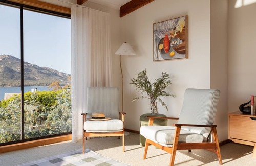 Coles Bay House | Perfectly positioned!