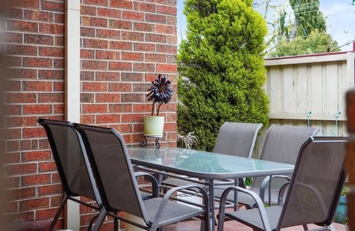 Ringwood House | Perfectly Located Townhouse in heart of Ringwood