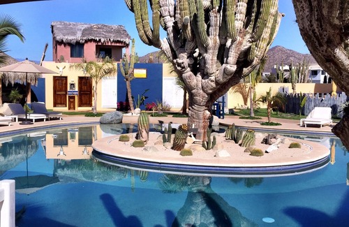 Cerritos Villa | Perfectly Poolside Villa just steps from the beach