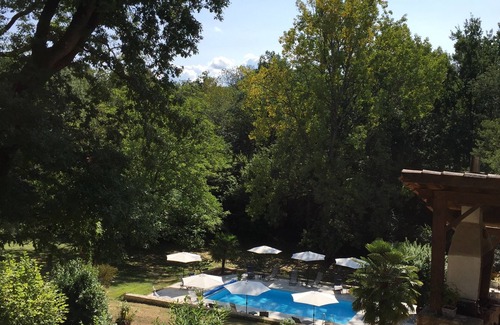 Le Buisson-de-Cadouin Cottage | Périgourdine house in a beautiful estate with swimming pool in the heart of Périgord