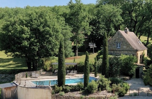 Coly House | Périgourdine house Private swimming pool Near Sarlat and the Lascaux Caves