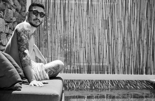 Drafaki Apartment | Periscope Suite Private Jacuzzi by Monocle