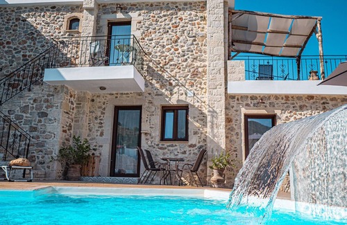 Kouroutai Apartment | Peristeres Pool Apartment