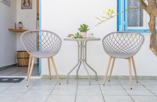 Naxos Town Apartment | Perivoli 3-Chora(5min away from the center by car)
