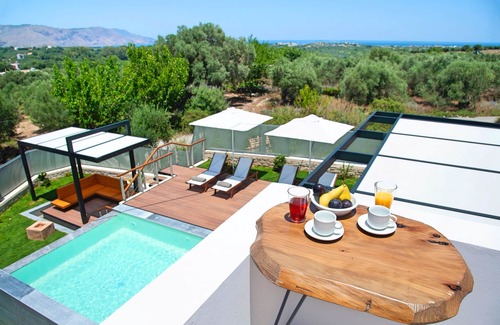 Georgioupolis Villa | Perla Bianca Villa | Heated Pool
