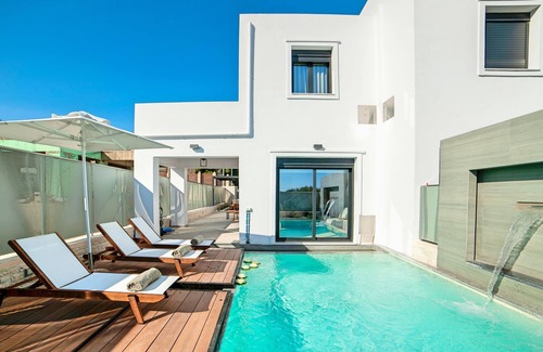 Georgioupolis Villa | Perla Nera | Heated Pool
