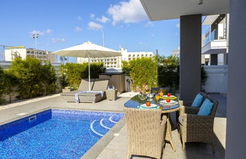 Pernera Villa | Pernera Beach Villa
