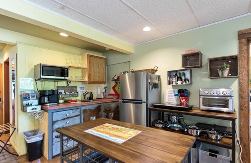 Uptown Sedona Apartment | PERSONAL OASIS! Private Spa + Walkable Everywhere!
