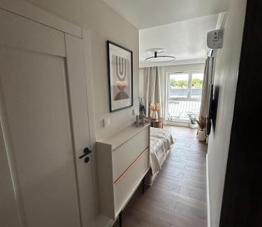 Emaus Apartment | Perspektywa Apartment with balcony by Lion Apartments