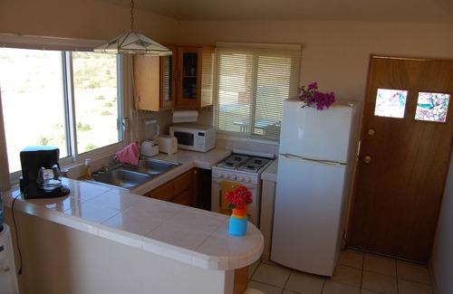 El Pescadero Villa | Pescadero Palace 5BR Guest House with Pool, Jacuzzi, Infront of Surf!