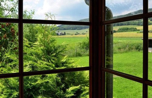 Stormbruch House | Pet-friendly mansion in the Hochsauerland region with garden and terrace