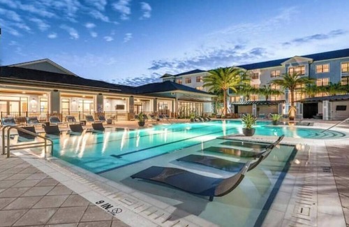 Florida Central Atlantic Coast Apartment | Pet-Friendly, 15 Min to Parks, King Bed, Amenities