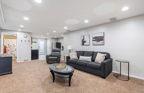 Clearfield Apartment | Pet friendly 2/1 basement apt fenced yard