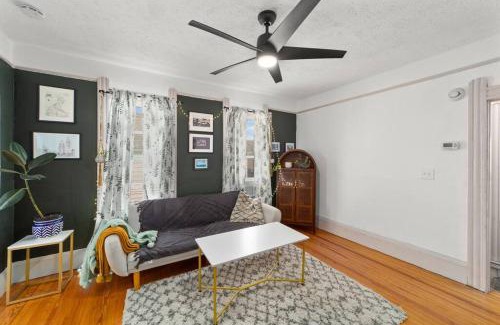 Little Italy Apartment | Pet Friendly 2BR in Little Italy # 3