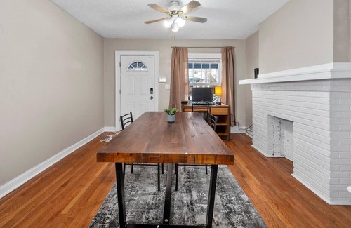 Glen Echo House | Pet-Friendly 3 BR Townhome near Short North!