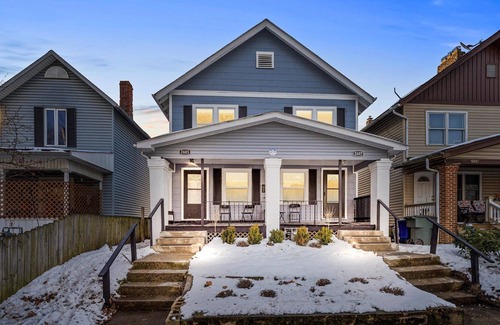 Glen Echo House | Pet-Friendly 3 BR Townhome near Short North!