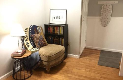 West Street - River Street House | ~*Pet Friendly 30min to Downtown*~ THE BOSTONIAN
