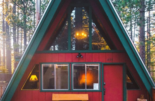 Country Club Estates Cabin | Pet Friendly A Frame in Tahoe