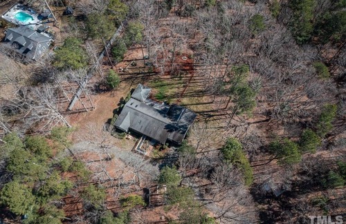 McCain Cottage | Pet friendly accessible Ranch at Jordan Lake State Park