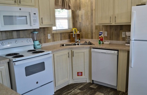 Navarre Cottage | Pet friendly, affordable vacation rentals