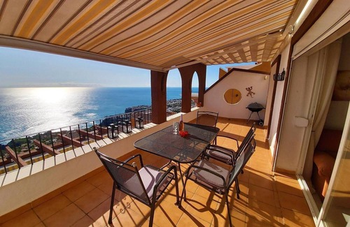 Cumbre del Sol Apartment | Pet-friendly Apartment Casa Panorama with Sea View, Pool, A/C, Wi-Fi & Terrace
