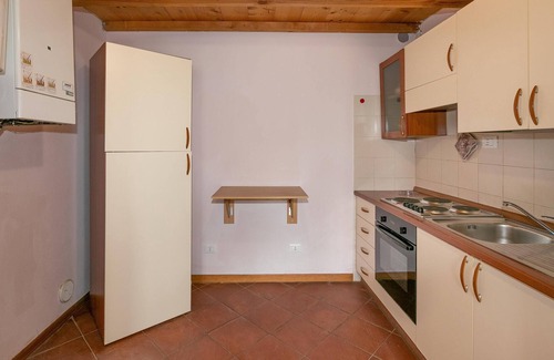 Bibbona Other | Pet-Friendly Apartment 'Family 2' - Studio Mezzanine with Shared Pool & Wi-Fi
