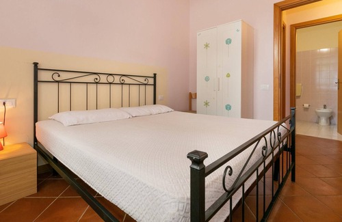 Bibbona Other | Pet-Friendly Apartment 'Marina 2 - Studio' with Garden, Pool & Wi-Fi
