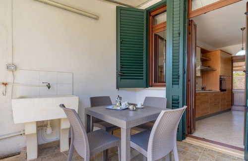 Cannole House | Pet-Friendly Apartment 'Domus Lucia - Tredomus' with Garden & A/C