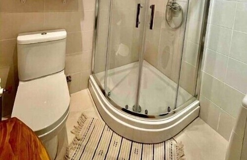Saburtalo Apartment | Pet-friendly Apt Central Park Self Check-in