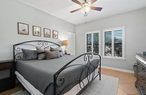 Austin House | Pet-Friendly Austin, TX Retreat - 15 mins from downtown