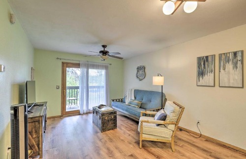 Flagstaff Apartment | Pet-Friendly Condo Less Than 1 Mile to Hikes and Golf!