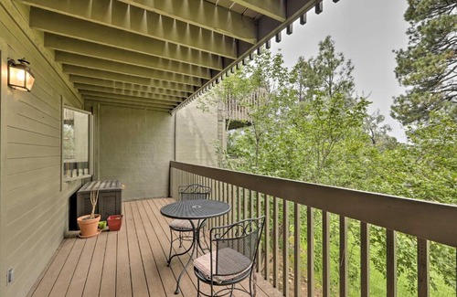 Flagstaff Apartment | Pet-Friendly Condo Less Than 1 Mile to Hikes and Golf!