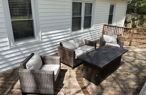 Clayton House | Pet Friendly|Fenced In|DT Clayton|Walkable