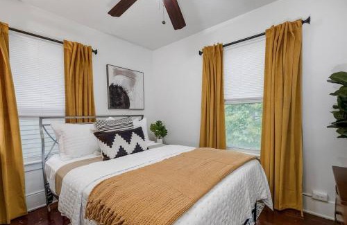 Ypsilanti Apartment | Pet-Friendly Furnished Apt Near EMU Free Parking apts