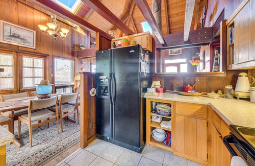Deltaville House | Pet-Friendly Gem w/Private Dock in Deltaville!