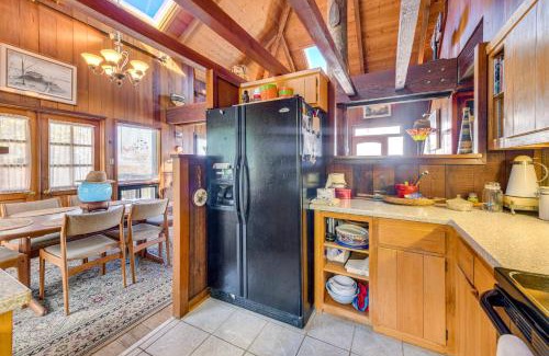 Deltaville House | Pet-Friendly Gem with Private Dock in Deltaville!